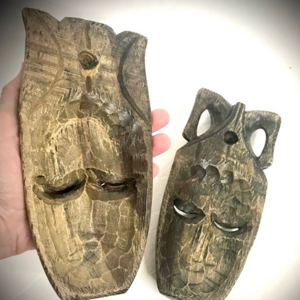 Vintage Masks Hand Carved Wooden Tribal Faces Exotic Folk Art Pair Sculptures - Picture 5 of 8